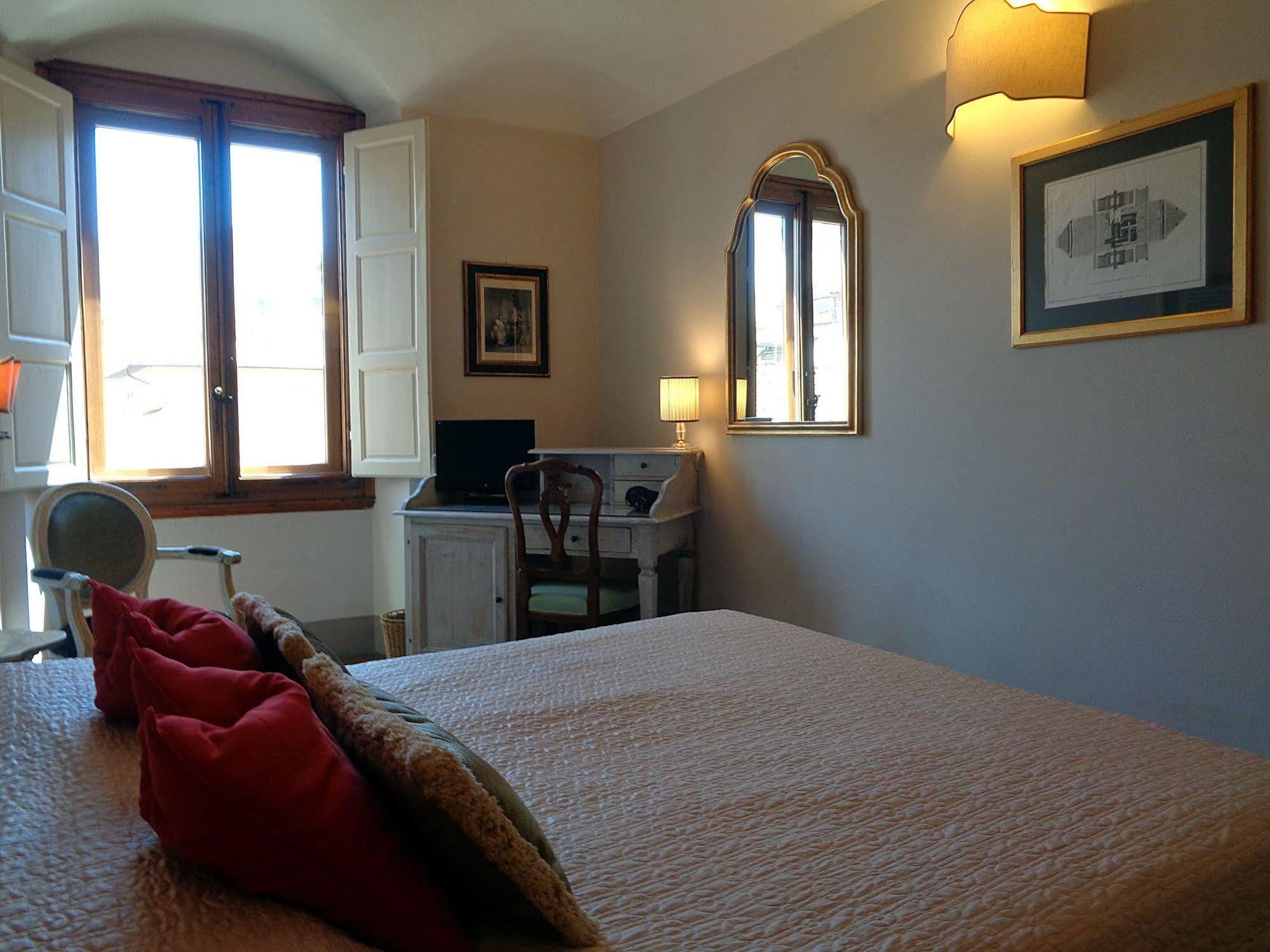 Relais Cavalcanti Guest House Firenze Bagian luar foto