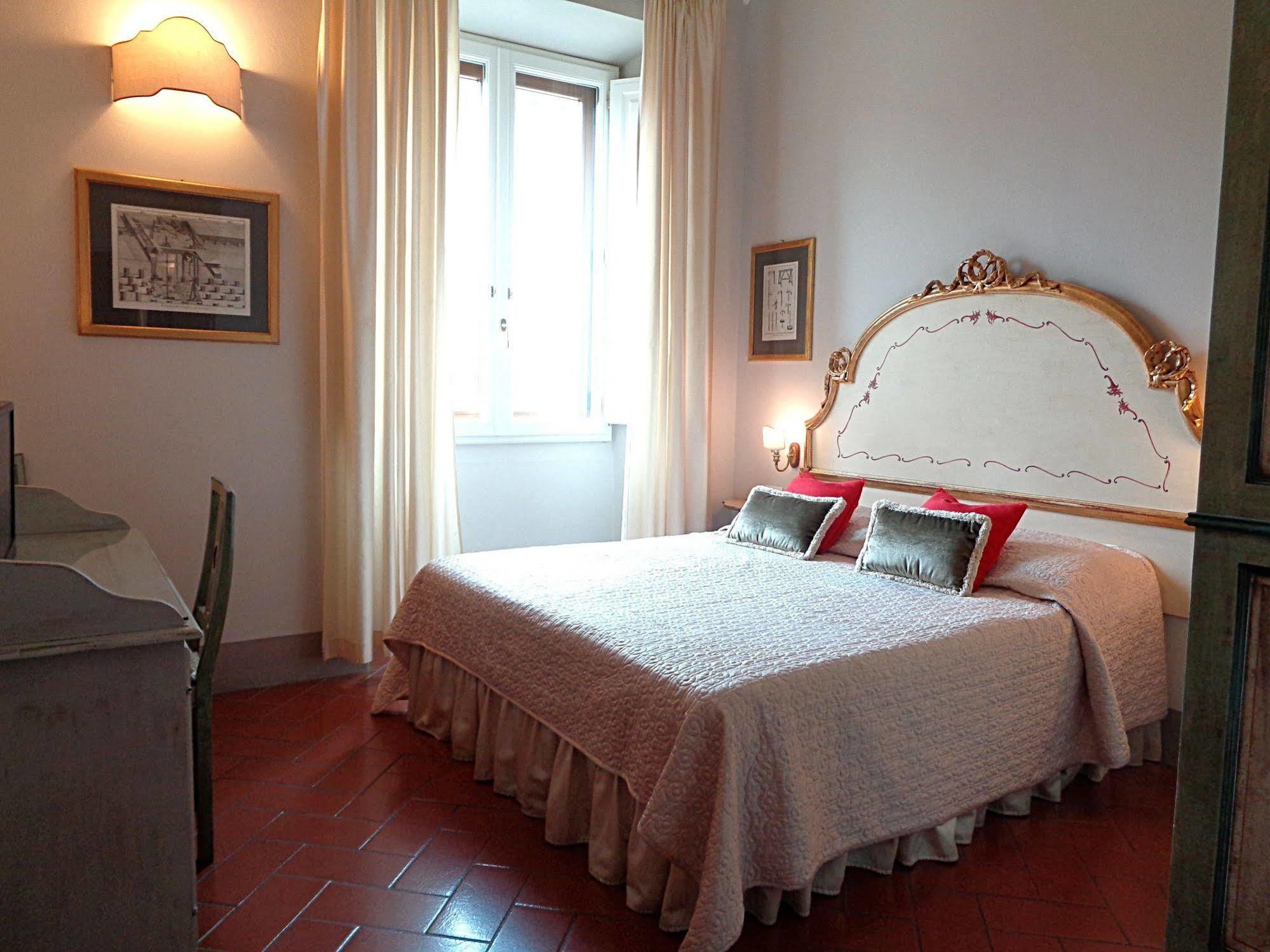Relais Cavalcanti Guest House Firenze Bagian luar foto